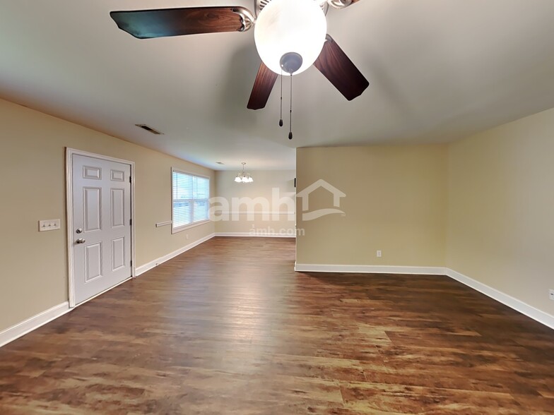 Building Photo - 1667 Antebellum Dr