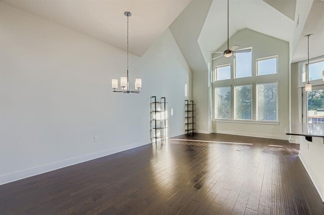 Building Photo - 12518 Red Sparrow St