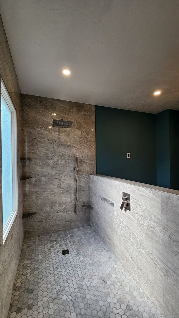 Building Photo - Adorable Duplex Near Washington Park