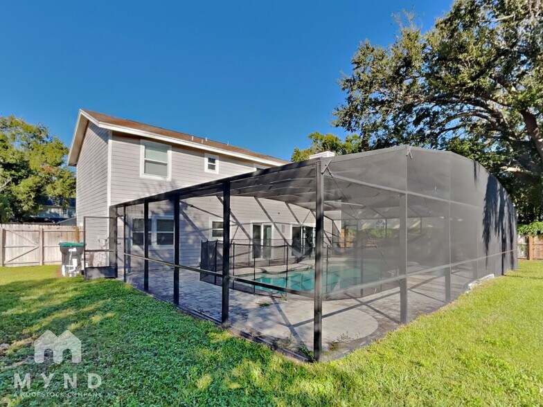 Building Photo - 3833 Landlubber St