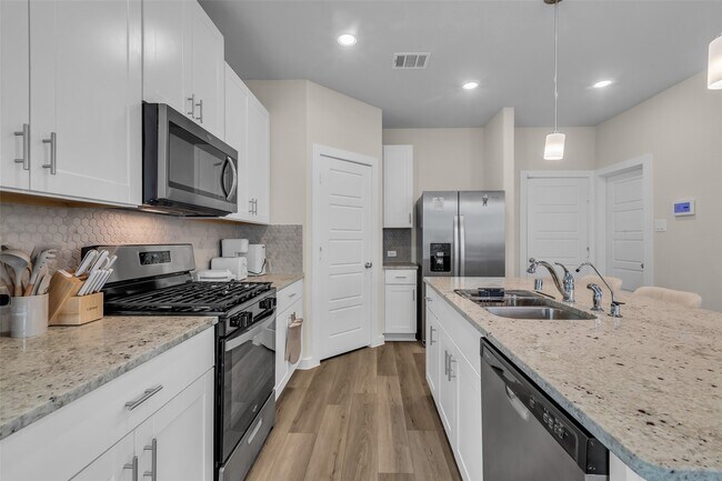 Building Photo - 3109 Boulder Rnch Dr