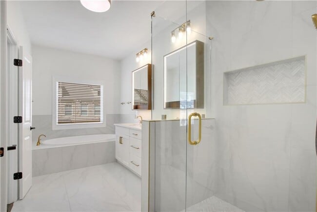 Building Photo - 1278 Linden Ct