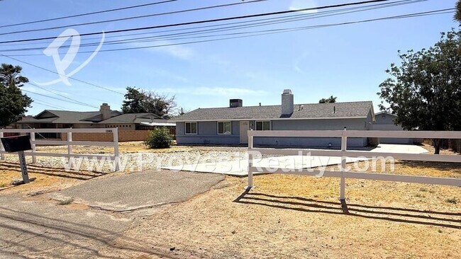 Building Photo - 12406 Pawnee Rd
