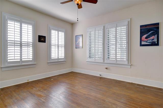 Building Photo - 3237 Odessa Ave