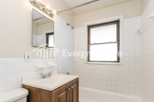 Building Photo - coming