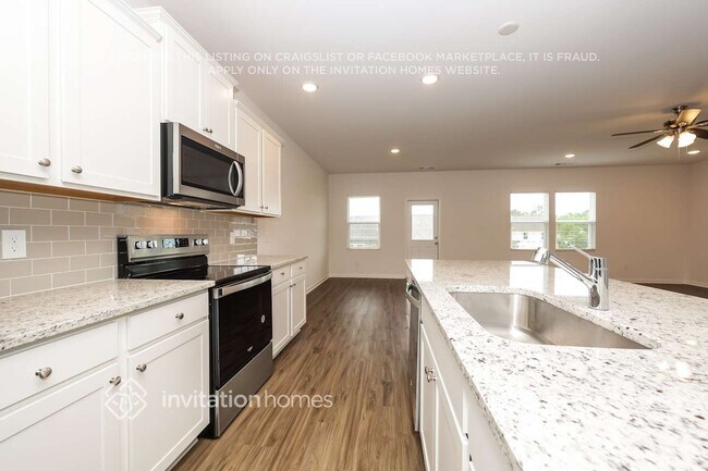 Building Photo - 113 Glacier Wy
