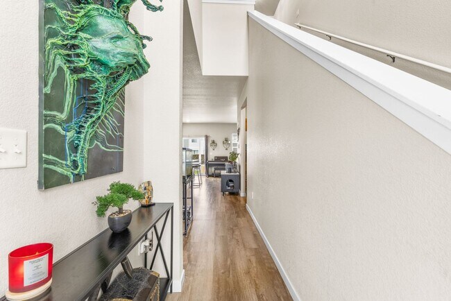 Building Photo - Limited Time Offer! Get $100 OFF Your Firs...