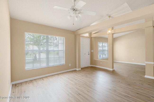 Building Photo - 163 Abello Rd SE