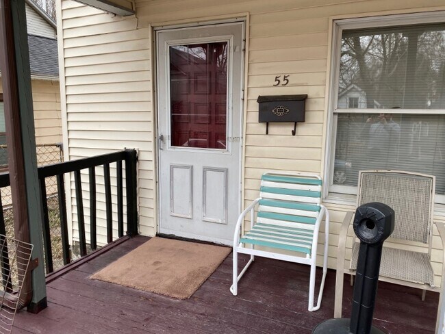 Building Photo - 55 Rogge St