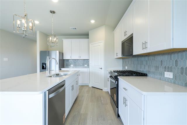 Building Photo - 3405 Pat Mayse Dr