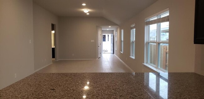 Building Photo - 5612 Respinto Dr