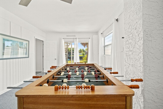 Building Photo - 4004 Centavo Ct