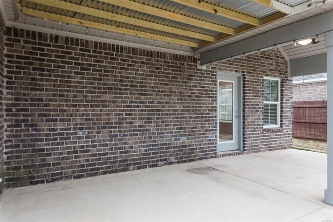 Building Photo - 1133 Benjamin Wy