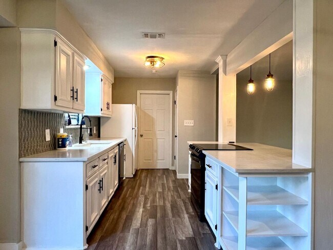 Building Photo - 289 Deer Slayer Dr