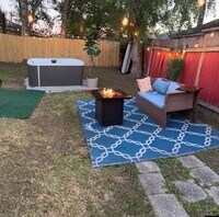 Building Photo - 5000 Cardenas Dr
