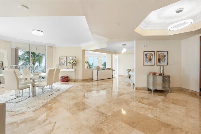 Building Photo - 1460 S Ocean Blvd