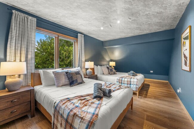 Building Photo - 7208 Secrest Ct