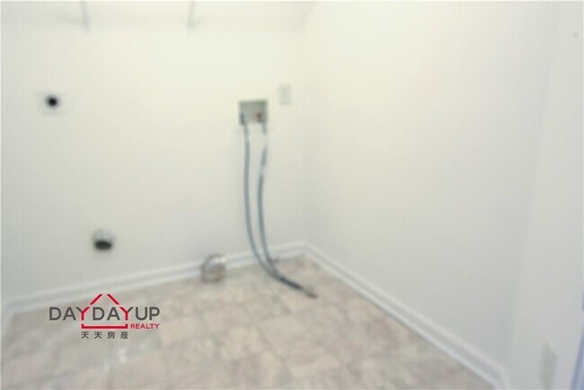 Building Photo - 420 Pintail Ct