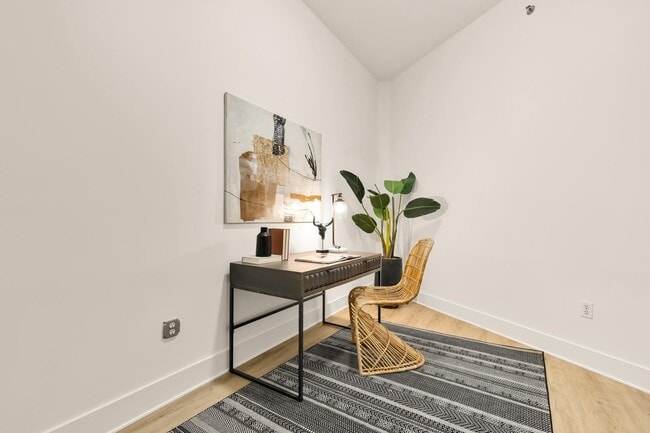 Building Photo - 1700 Kalorama Rd NW