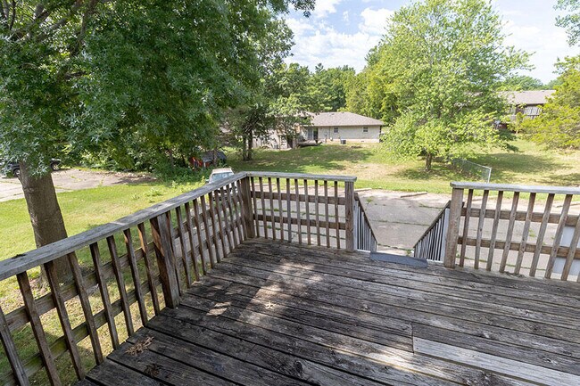 Building Photo - 280 Apple Tree Ct
