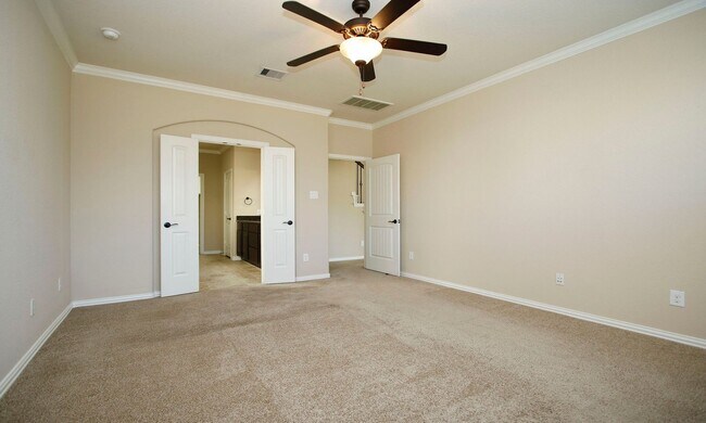 Building Photo - 13827 Slate Mountain Ln