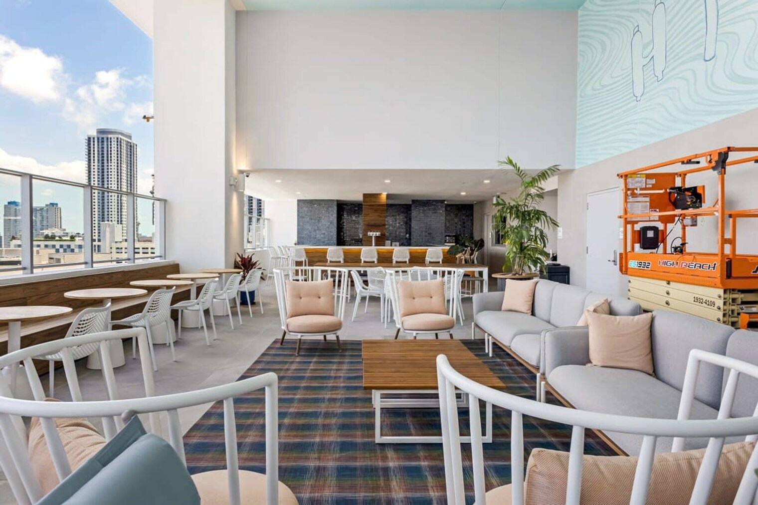 Building Photo - 227 NE 2nd St