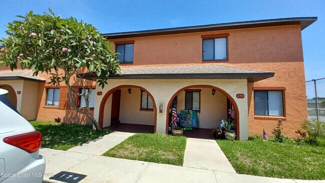 Building Photo - 174 San Juan Cir