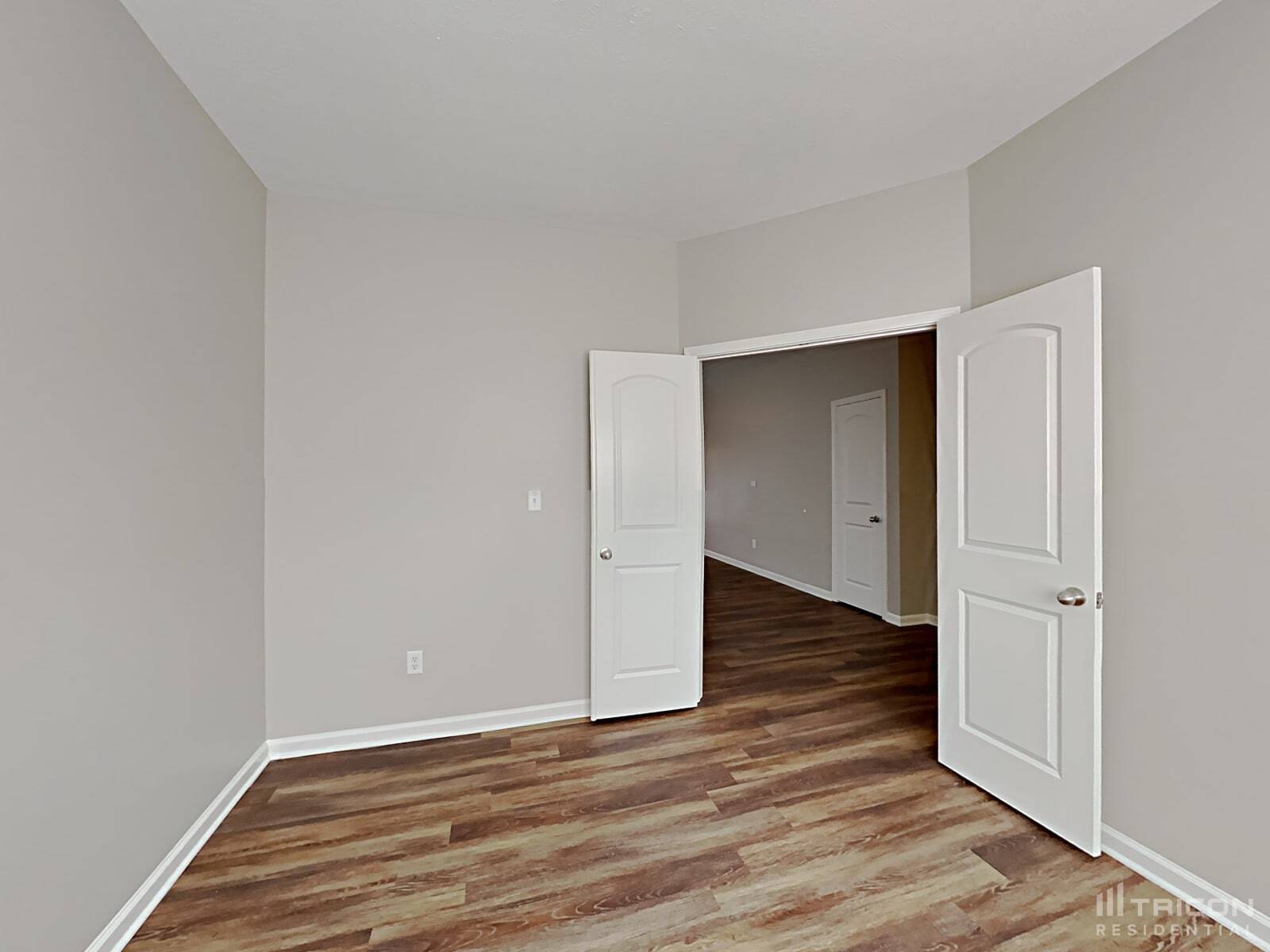 Building Photo - 10738 Tedder Lake Dr