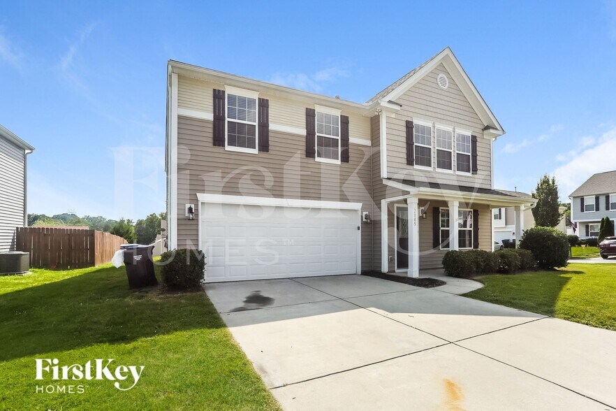 Building Photo - 2885 Village Center Dr