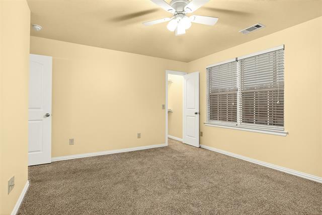 Building Photo - 1716 S Waco St