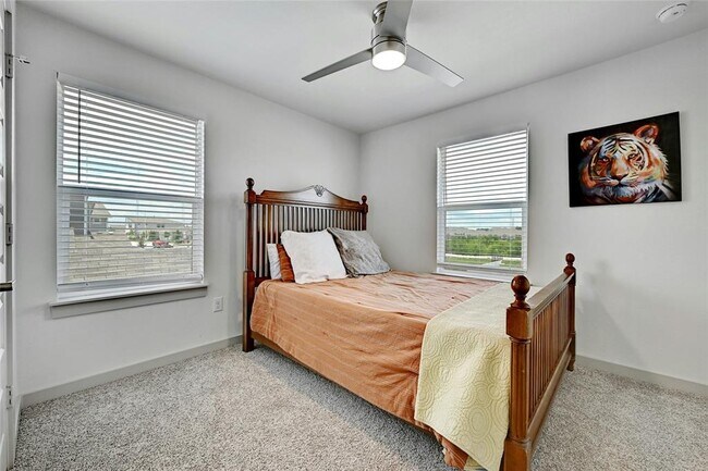 Building Photo - 8133 Linnie Ln