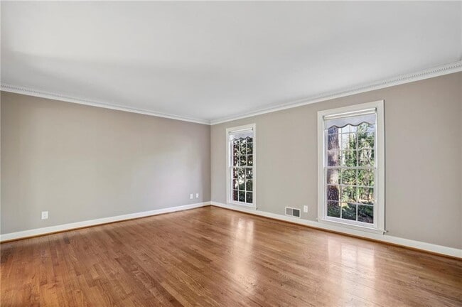 Building Photo - 5189 Hidden Branches Cir