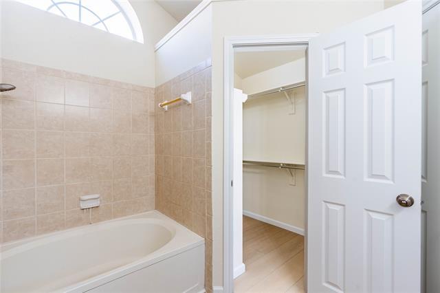 Building Photo - 1417 Quail Crest Dr