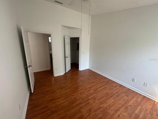Building Photo - 4320 S Kirkman Rd