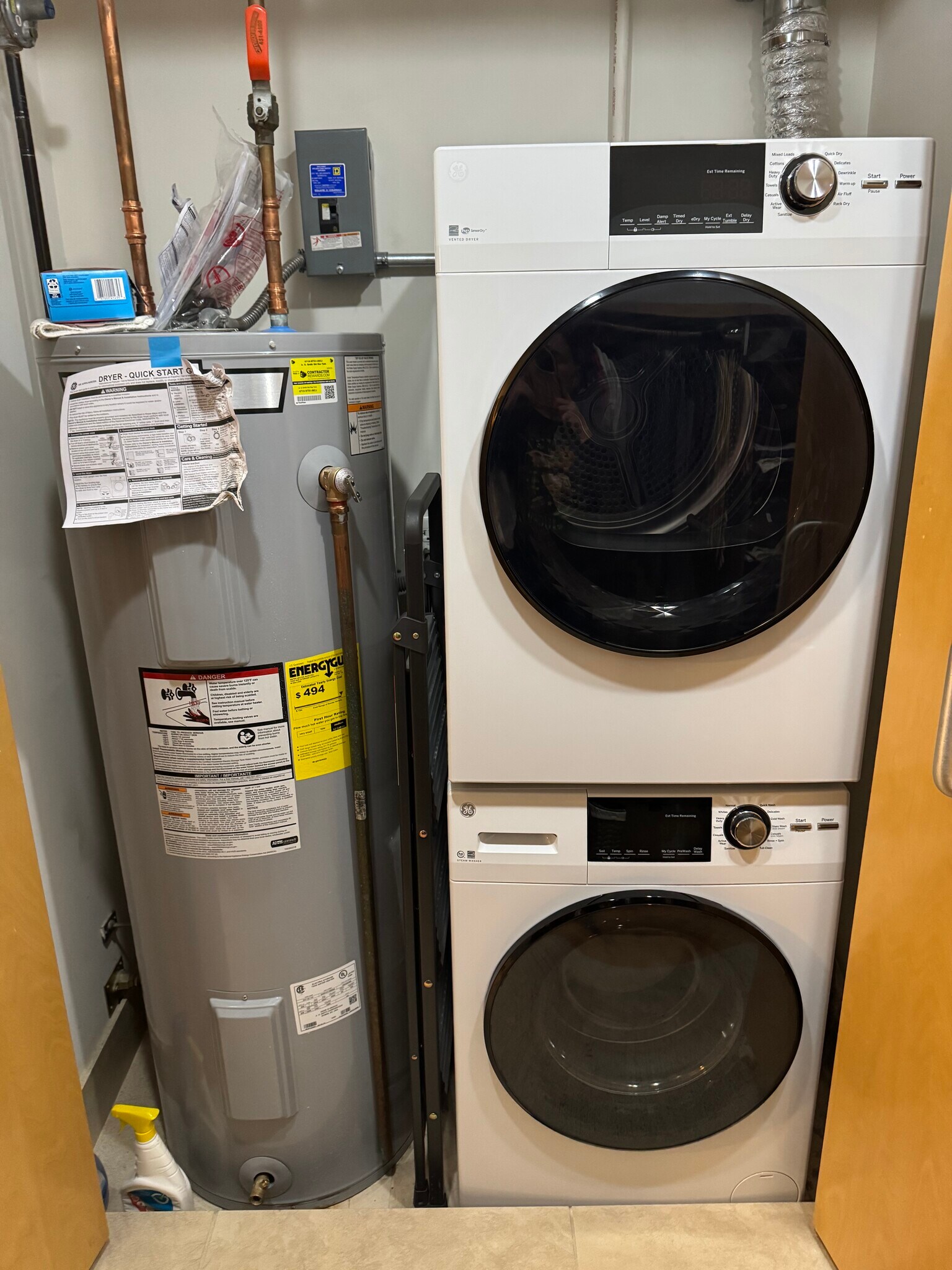 Building Photo - 105 S 9th St