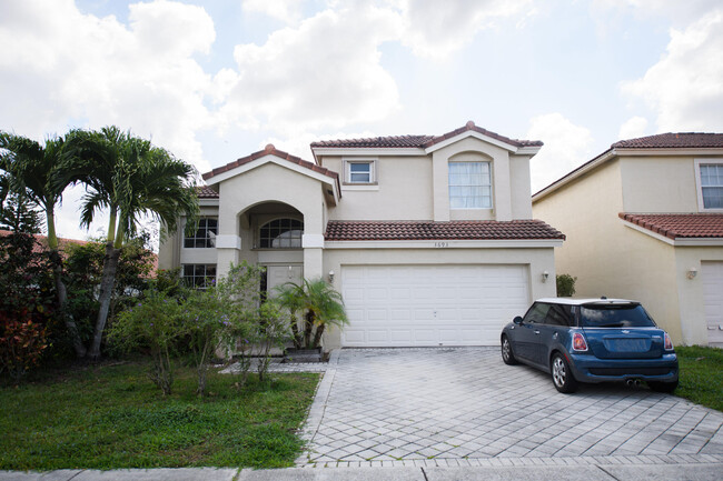 Building Photo - 3693 Miramontes Cir