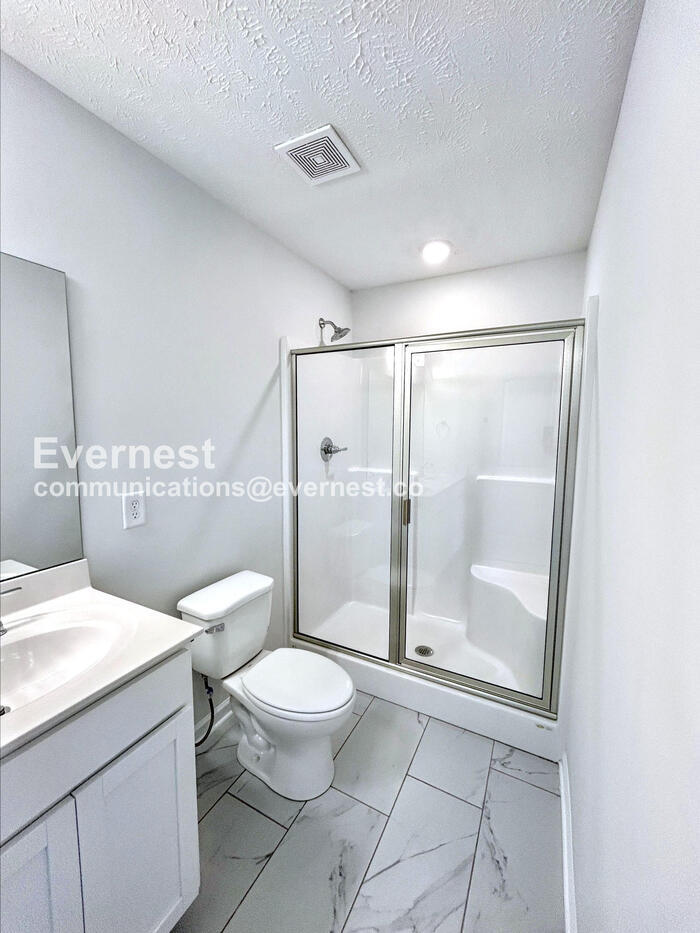 Building Photo - 211 Ansley Wy