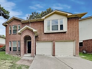 Building Photo - 2738 Springstone Dr