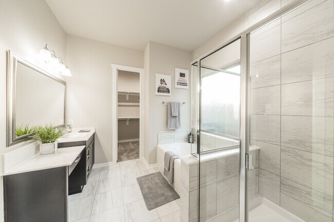 Building Photo - 2142 Ironwood Pass Dr