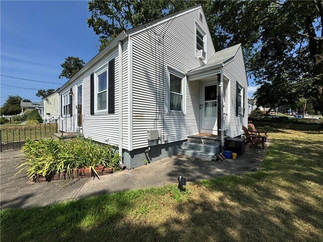 Building Photo - 1 Garvin St
