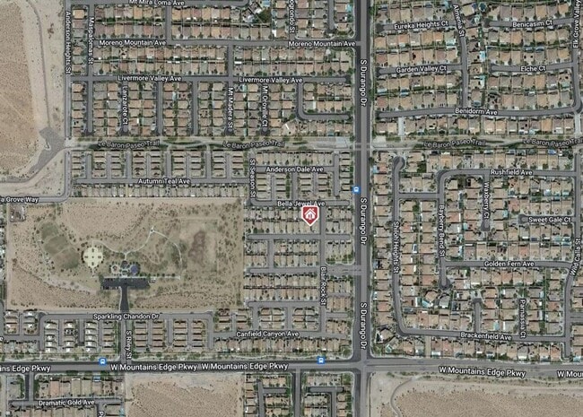 Building Photo - Lovely Two Story Home in Mountain Edge Community