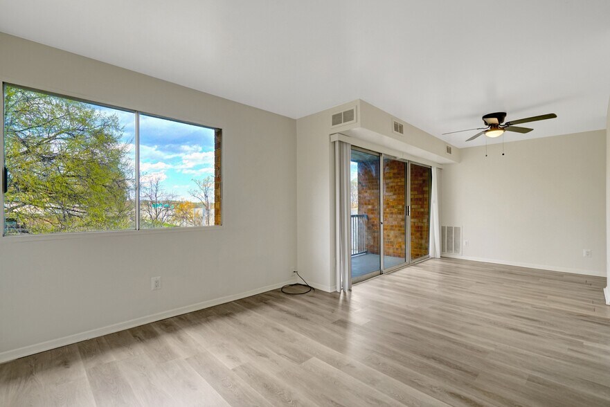 Building Photo - 2904 Kings Chapel Rd