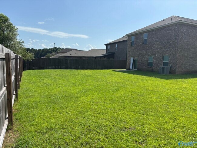 Building Photo - 101 Winstead Cir