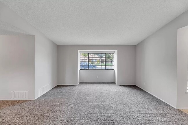 Building Photo - Lovely West Quartz Hill 3 Bedroom Home w/RV Large Covered Patio Award Winning Schools