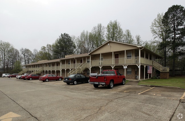 Lantrip Rd - Shalowell Apartments