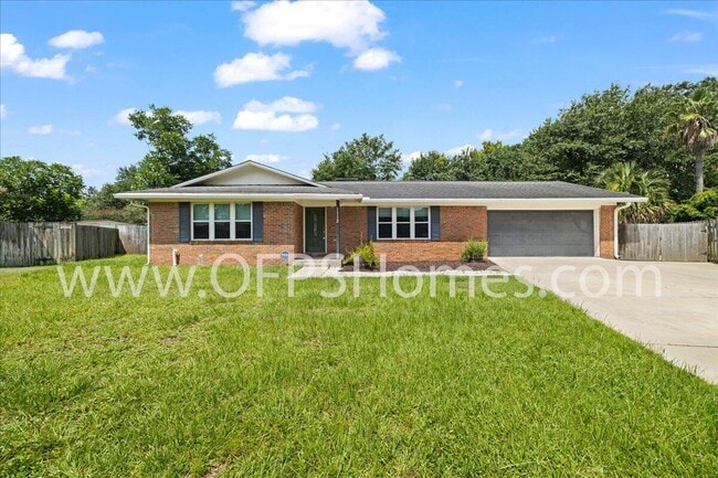 Primary Photo - 1112 Coral Dr