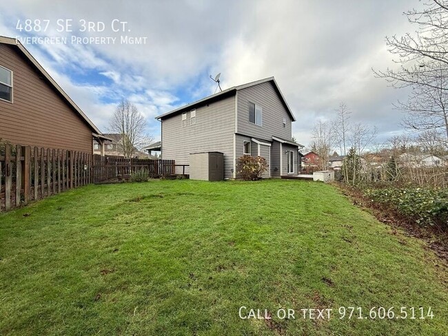 Building Photo - 4887 SE 3rd Ct