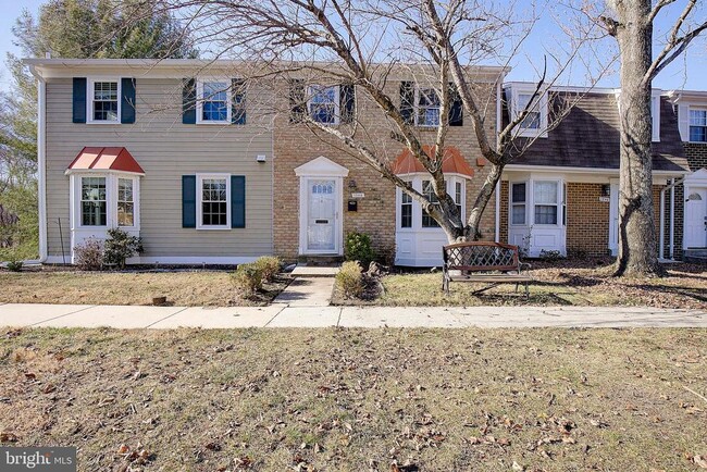 Building Photo - 1844 Sharwood Pl