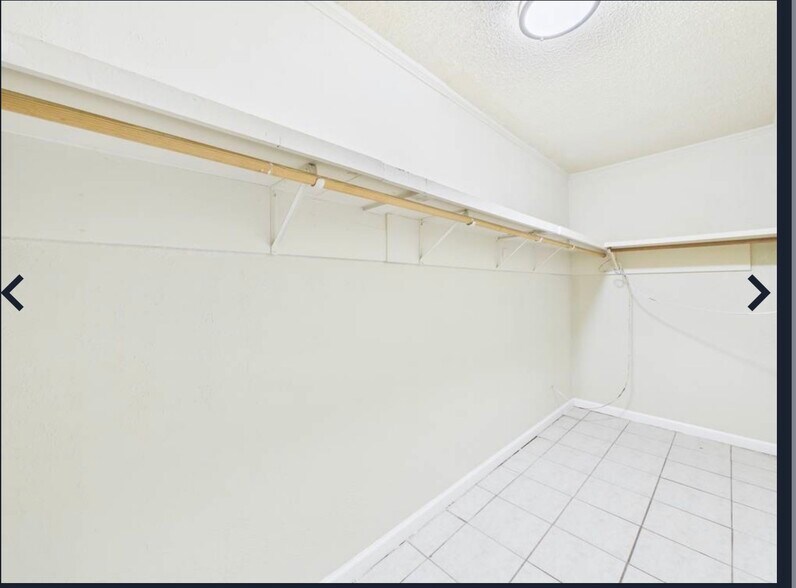 Building Photo - 107 Guillot Rd