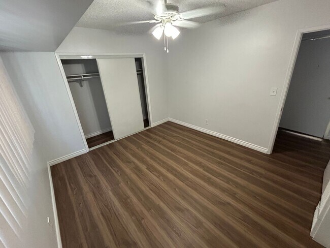 Building Photo - 1/2 OFF FIRST MONTH'S RENT studio with ALL UTILITIES PAID!